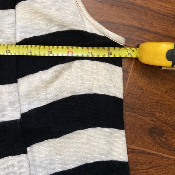 Beautiful striped open front cardigan in size M - Picture 11 of 13